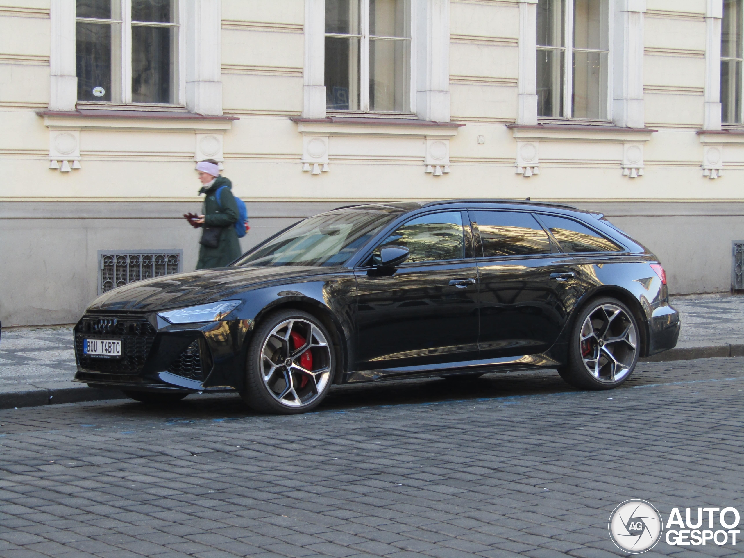 Audi RS6 Avant C8