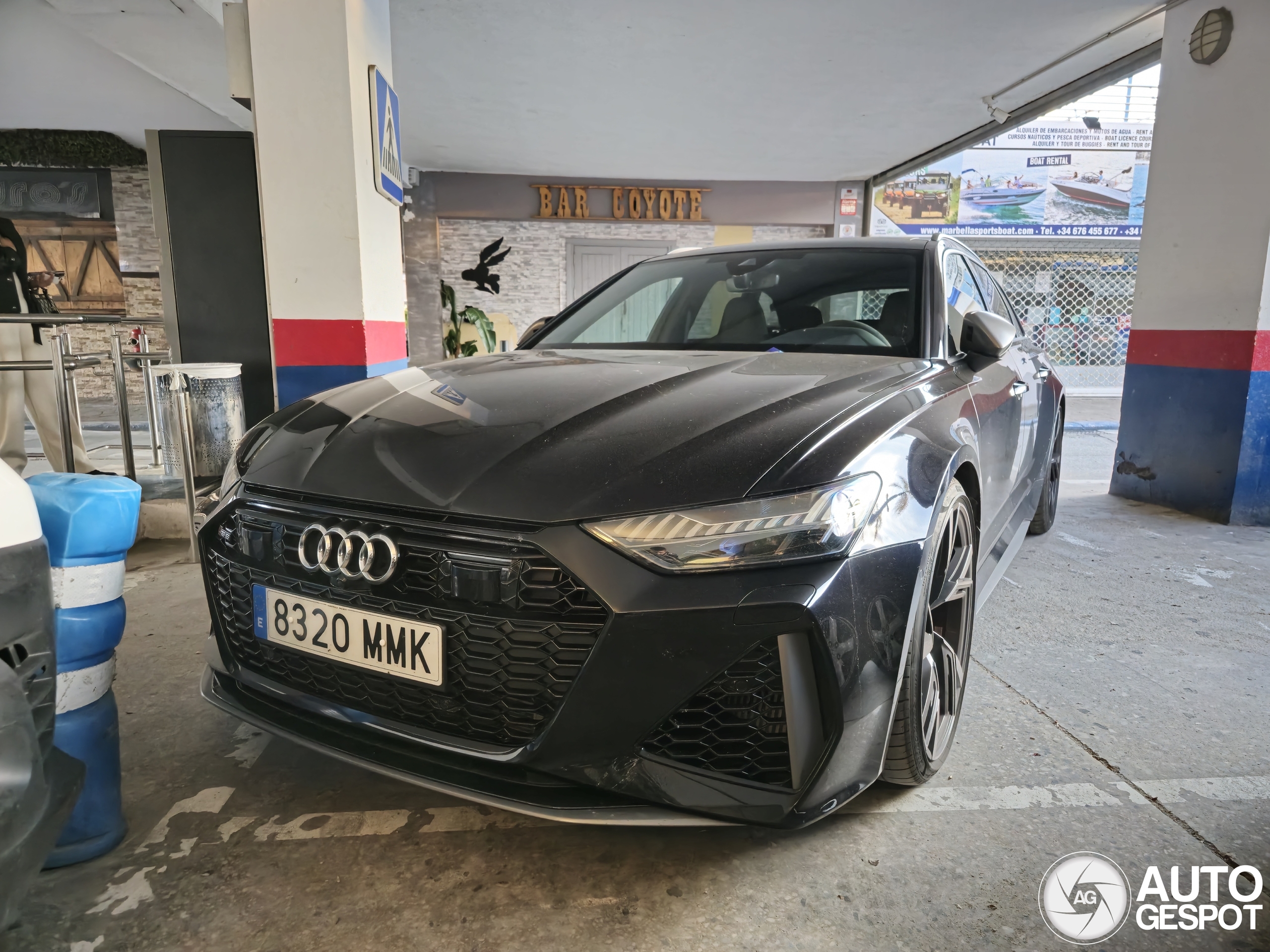 Audi RS6 Avant C8