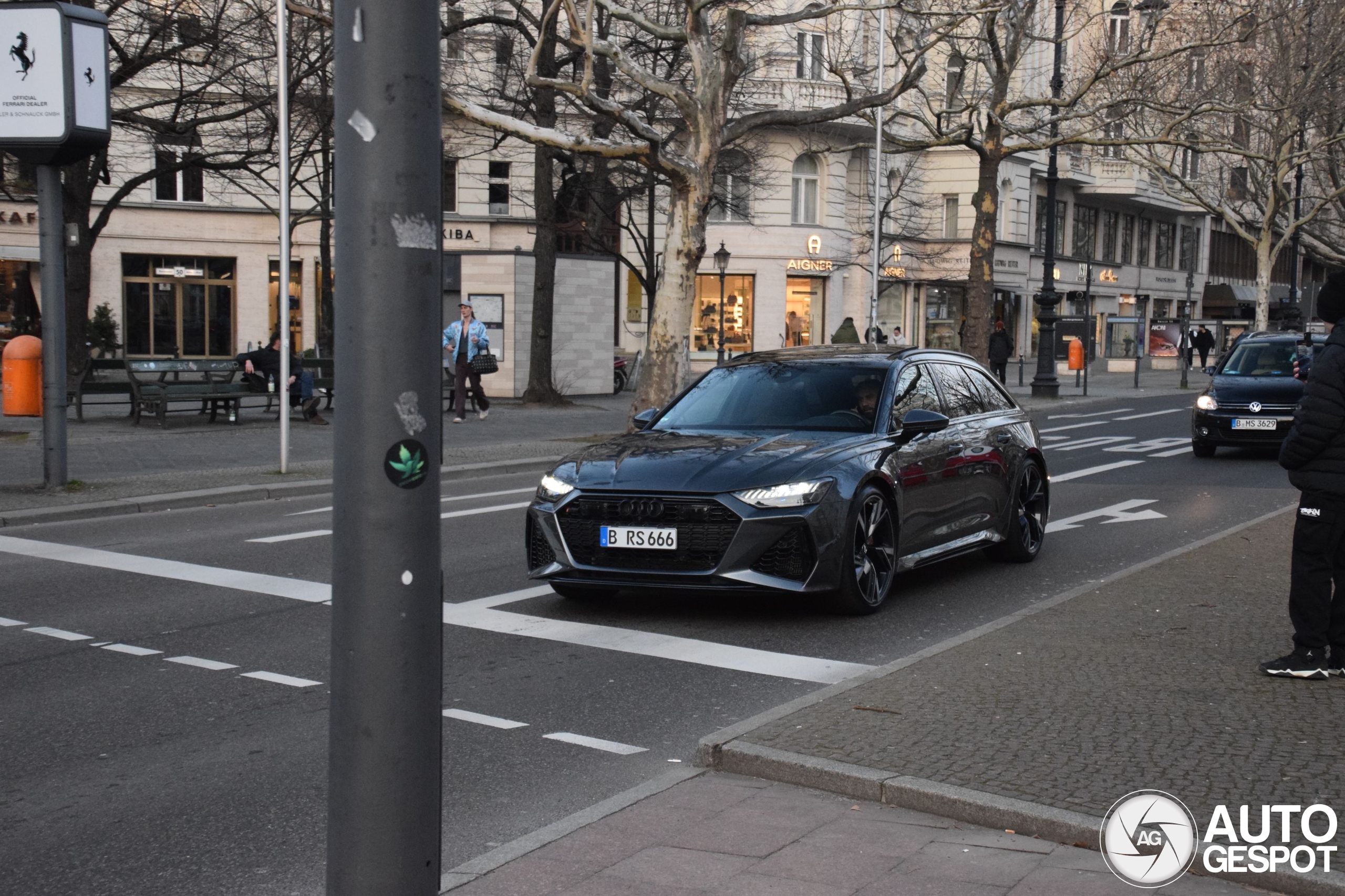 Audi RS6 Avant C8