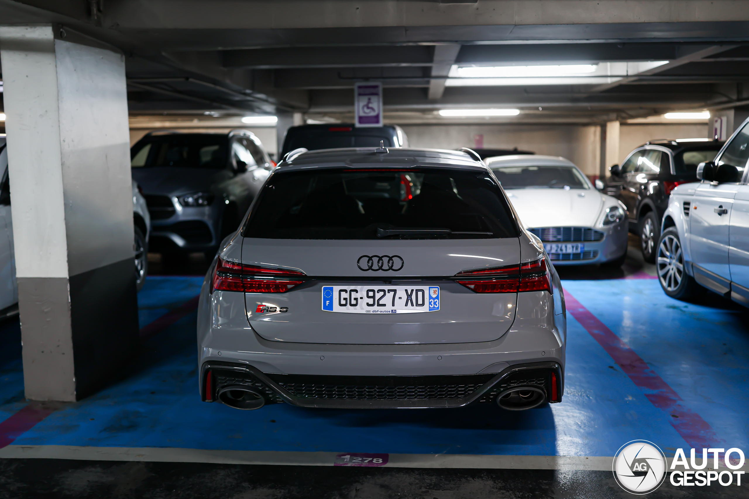 Audi RS6 Avant C8