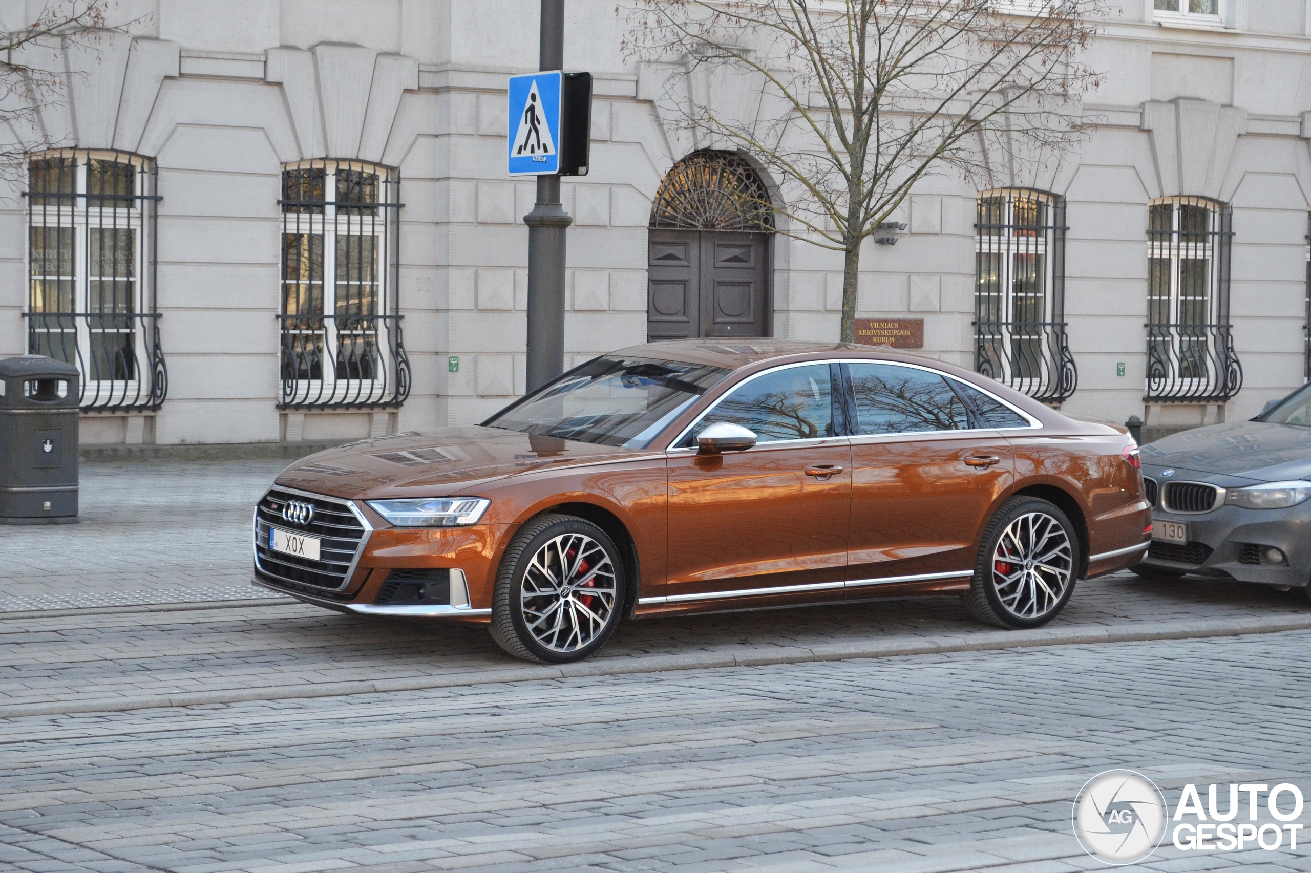Audi S8 D5