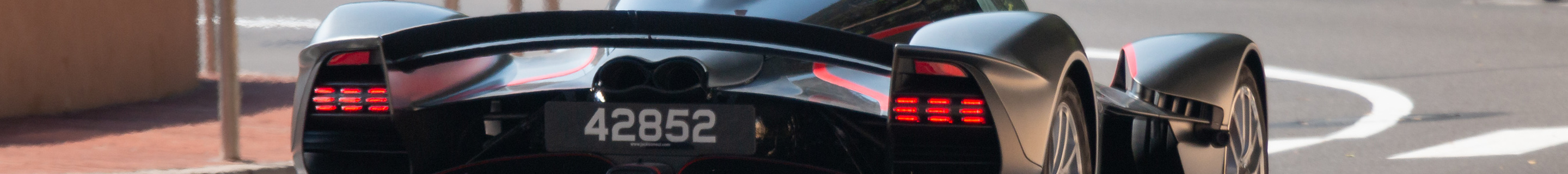 Aston Martin Valkyrie Spider