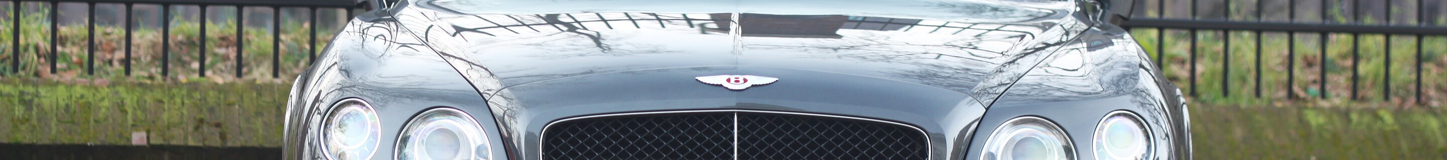 Bentley Continental GT V8