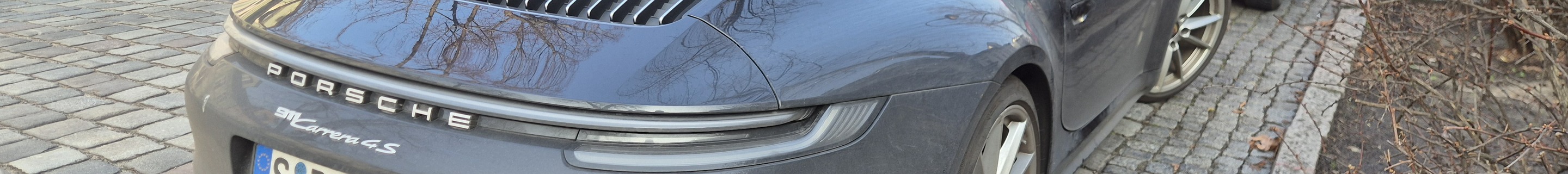 Porsche 992 Carrera 4S