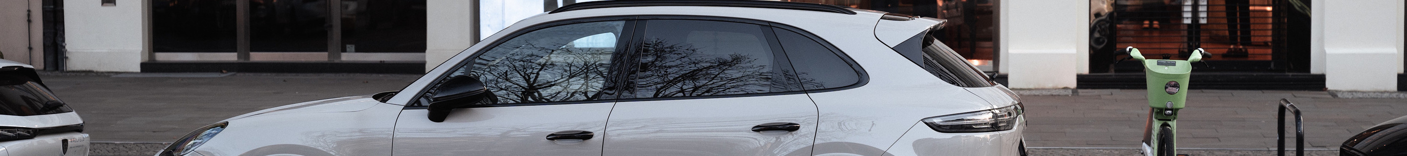 Porsche 9YA Cayenne GTS