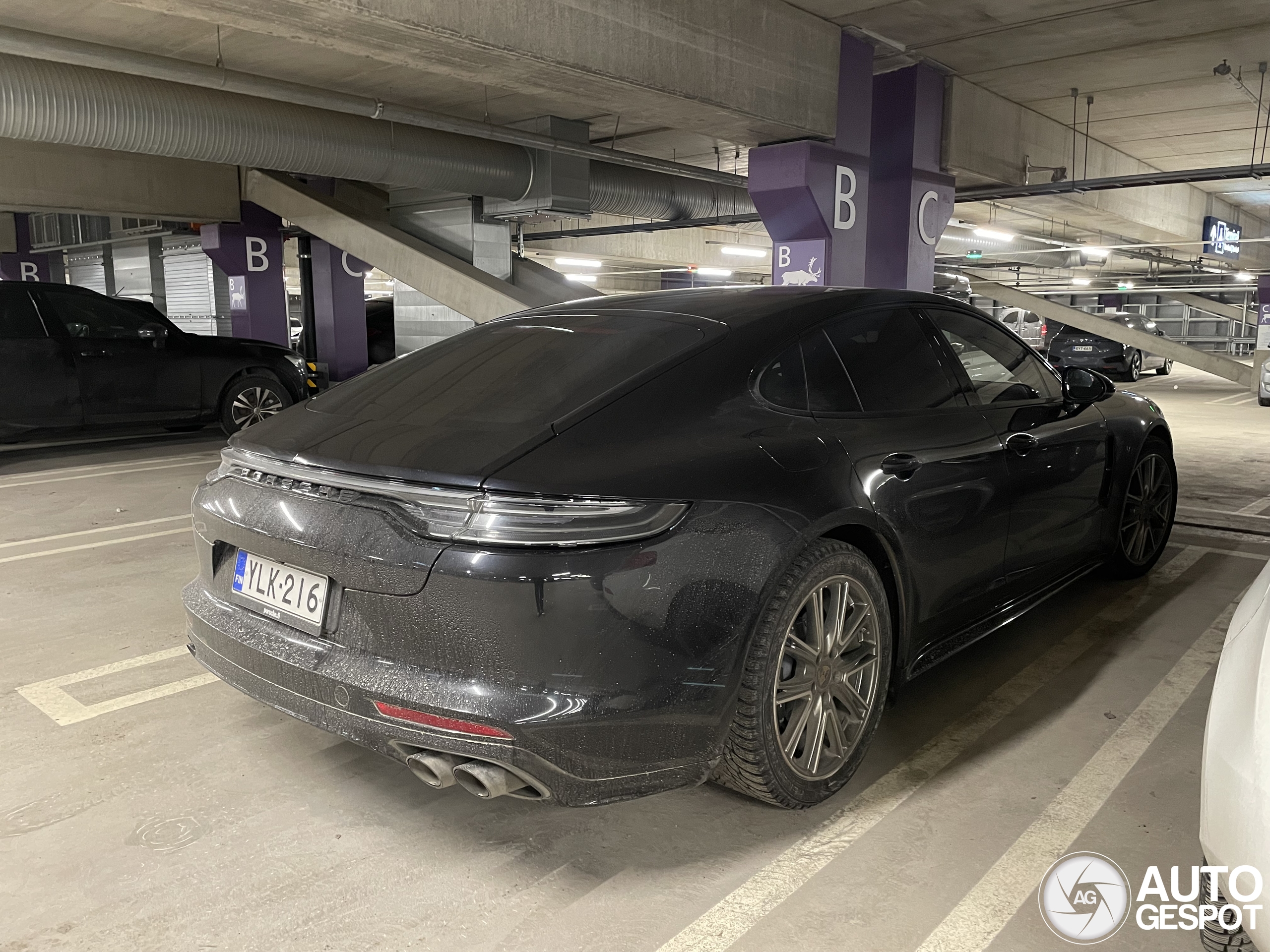 Porsche 971 Panamera Turbo S E-Hybrid MkII
