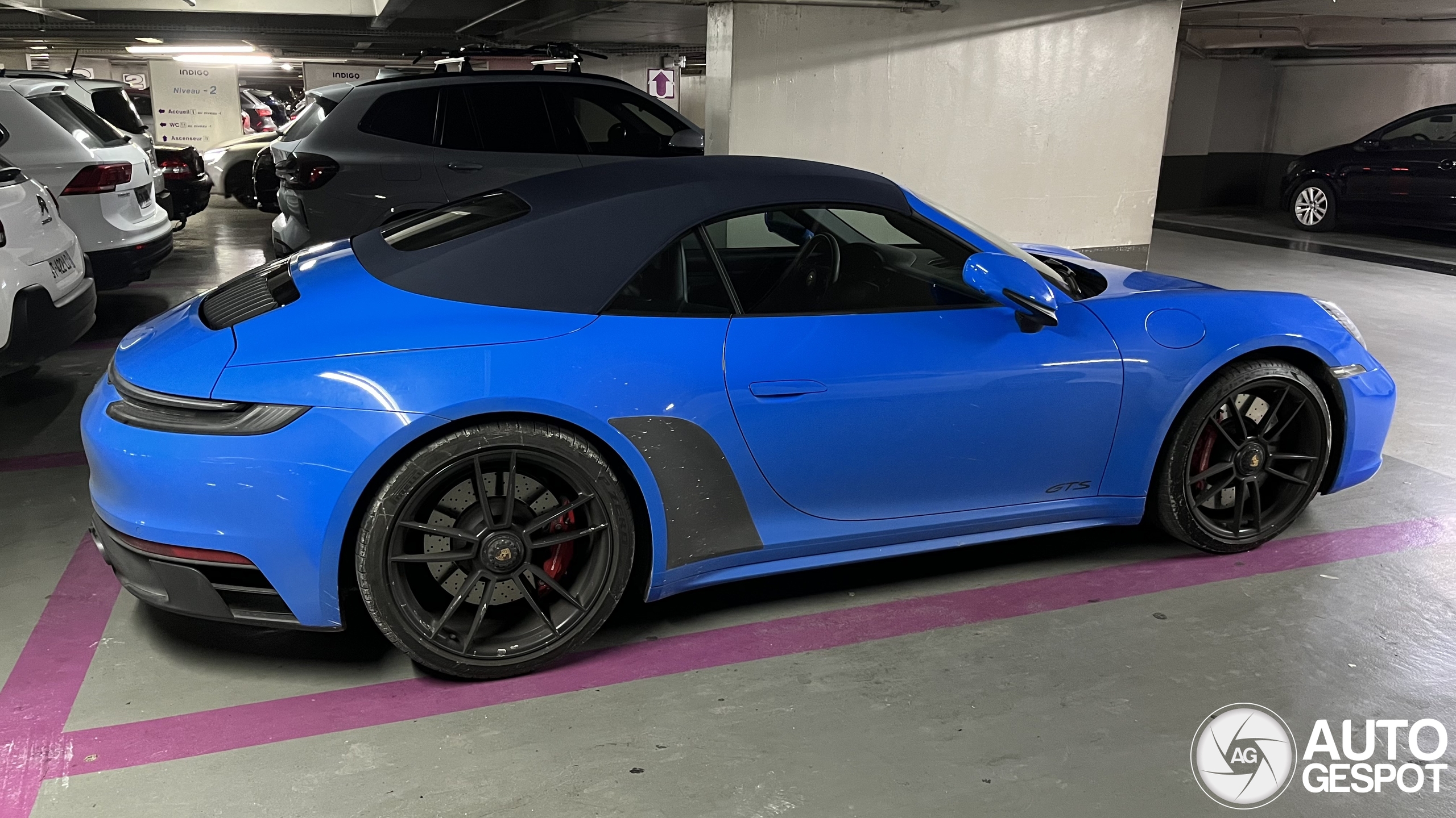 Porsche 992 Carrera GTS Cabriolet