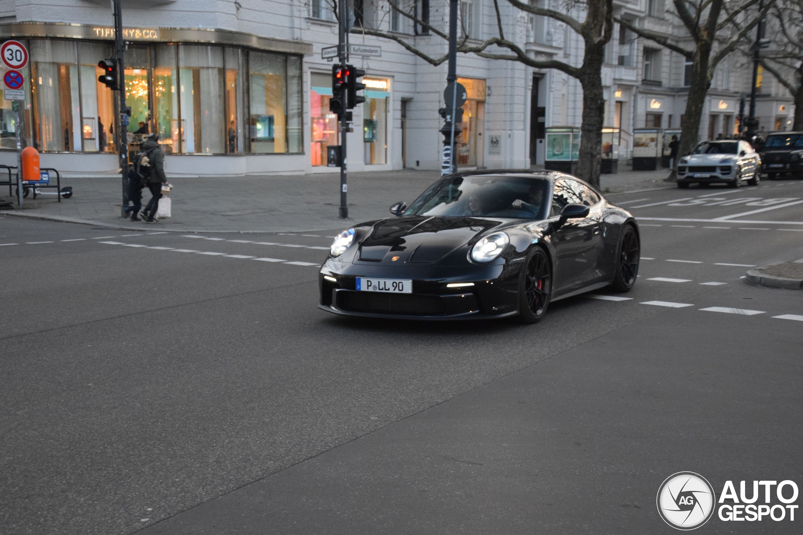 Porsche 992 GT3 Touring
