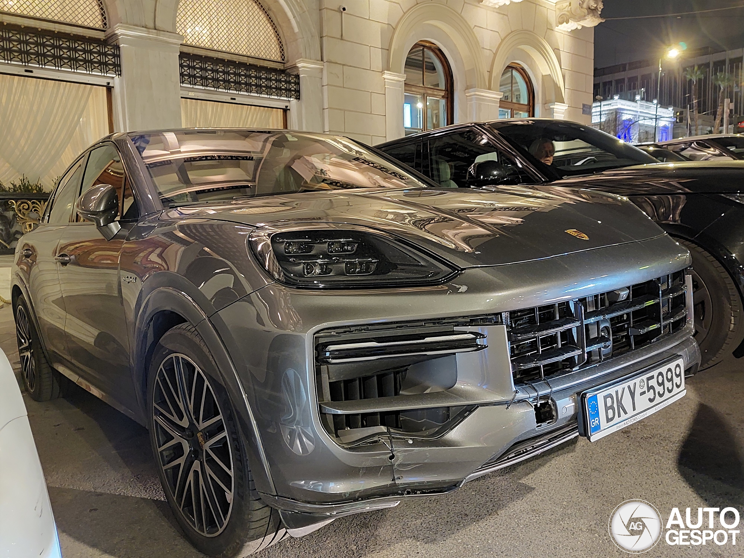 Porsche Cayenne Coupé Turbo E-Hybrid