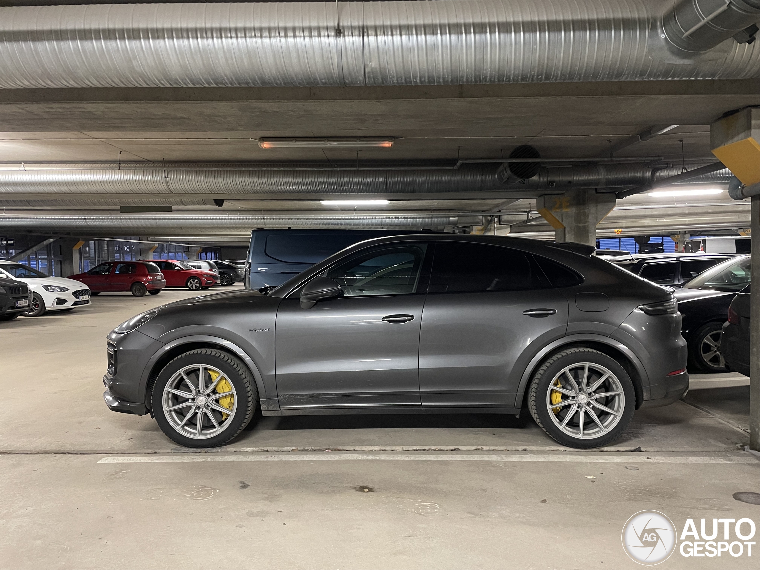 Porsche Cayenne Coupé Turbo S E-Hybrid