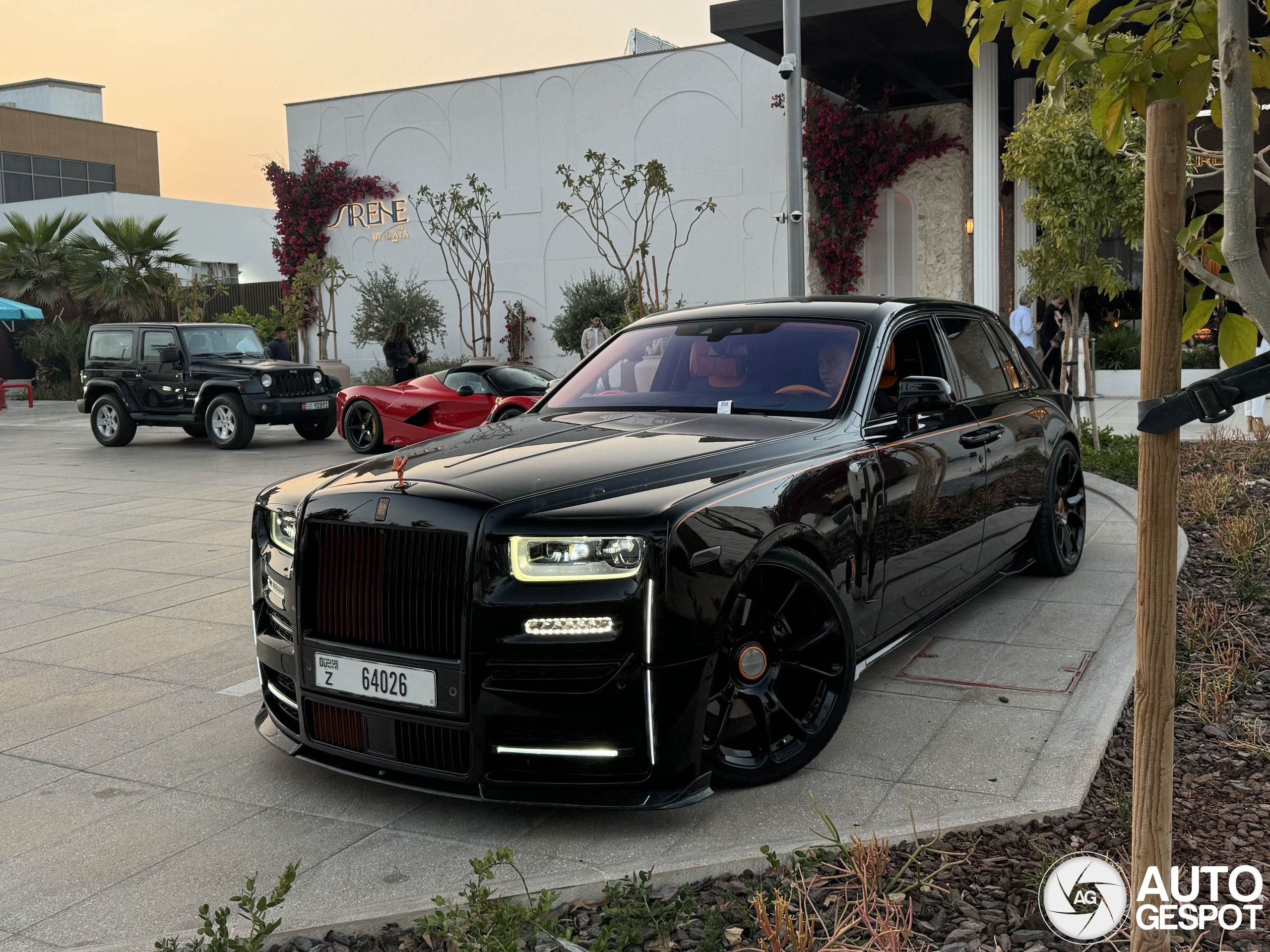 Rolls-Royce Phantom VIII Mansory
