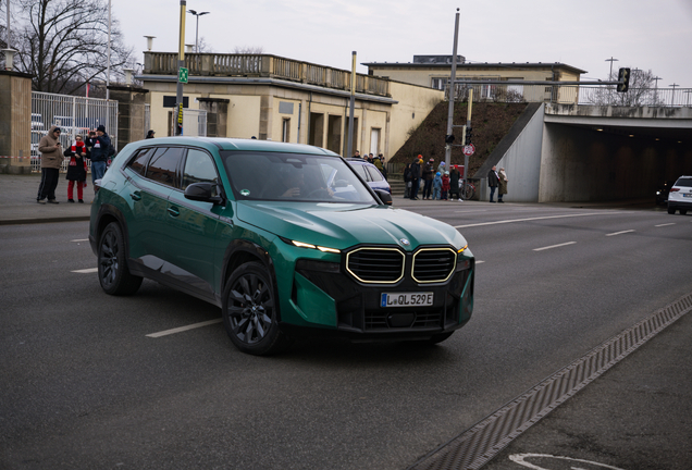 BMW XM G09