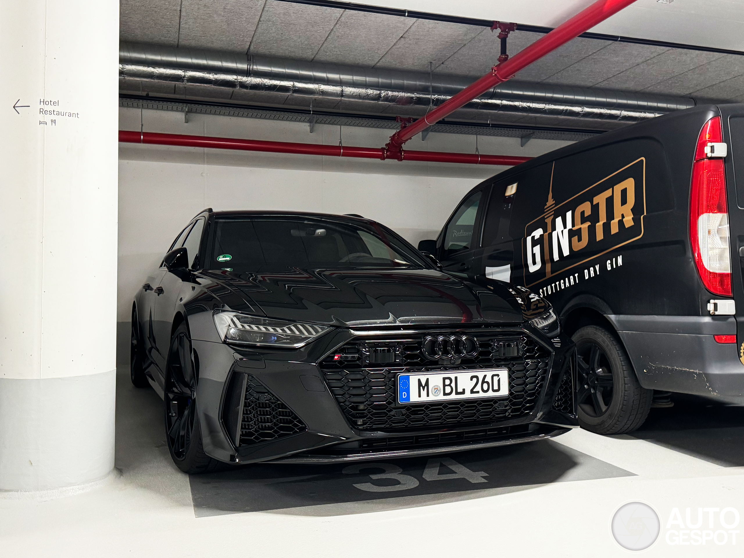Audi RS6 Avant C8