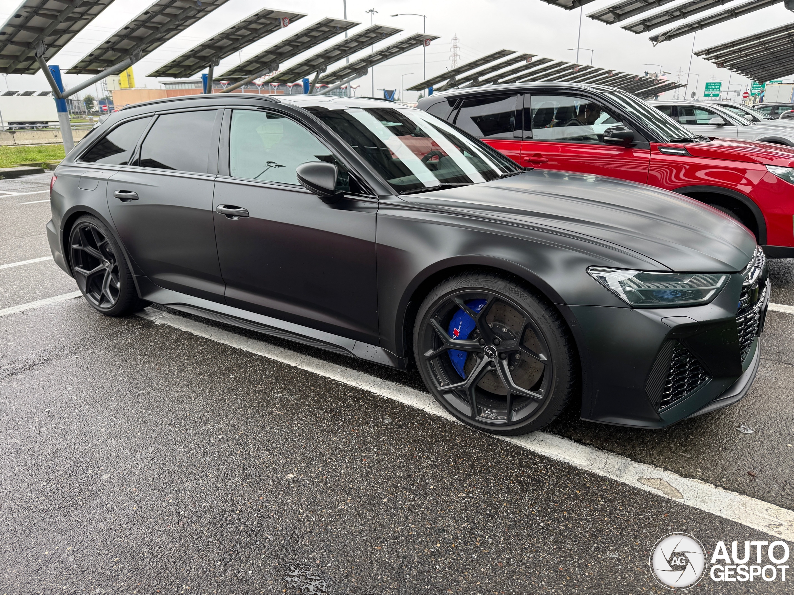 Audi RS6 Avant C8