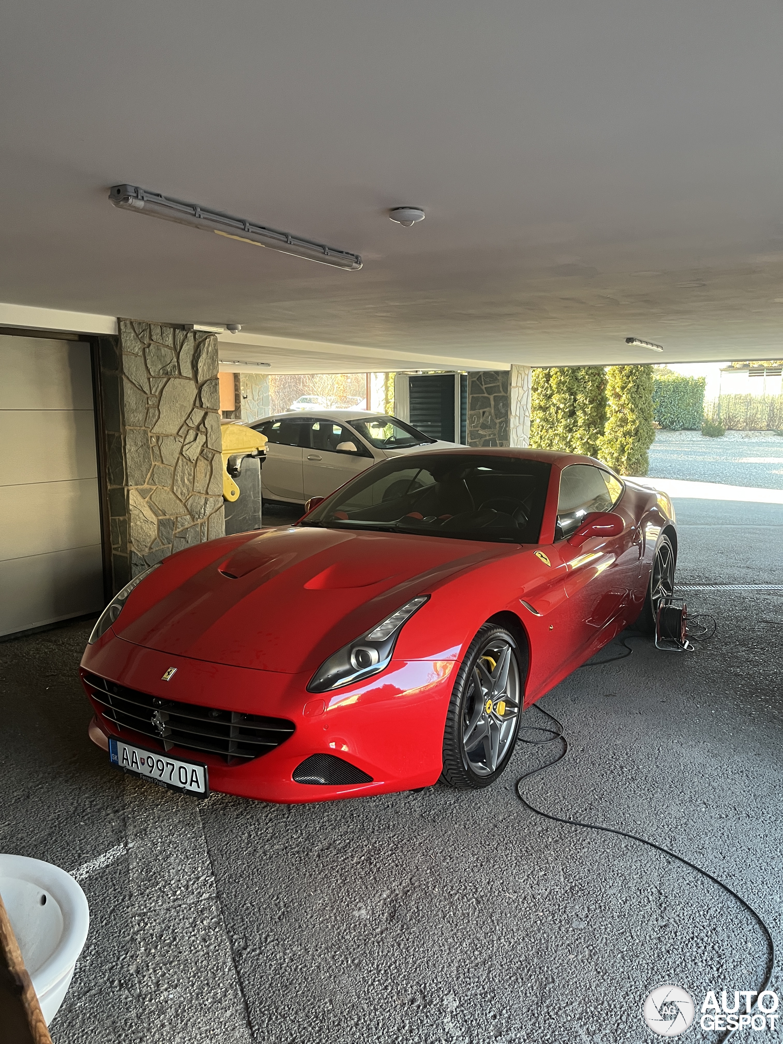 Ferrari California T
