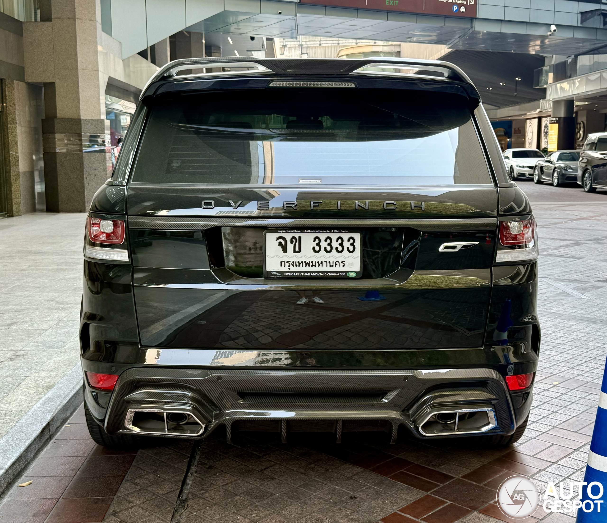 Range Rover End Over Land Rover Range Rover Overfinch GT SVR - 10 February 2025 - Autogespot