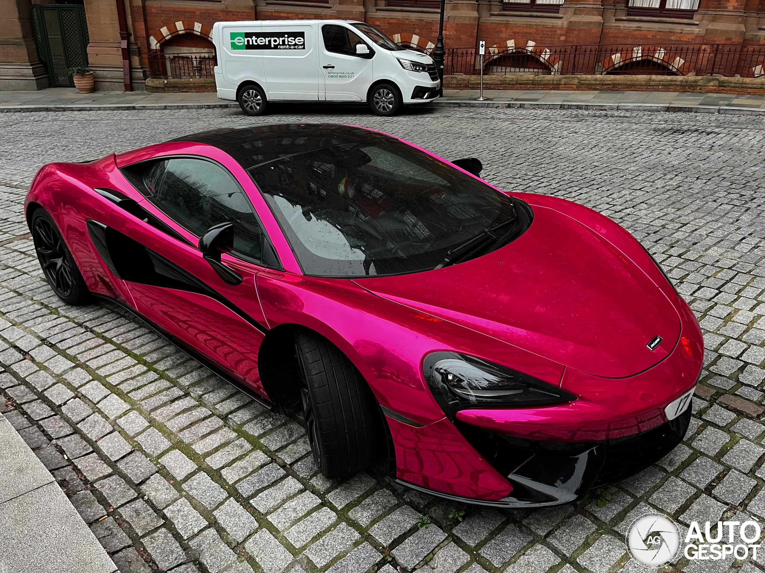 McLaren 540C