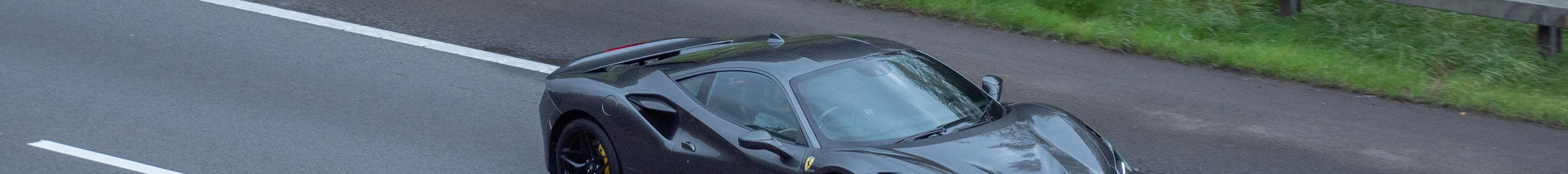 Ferrari F8 Tributo