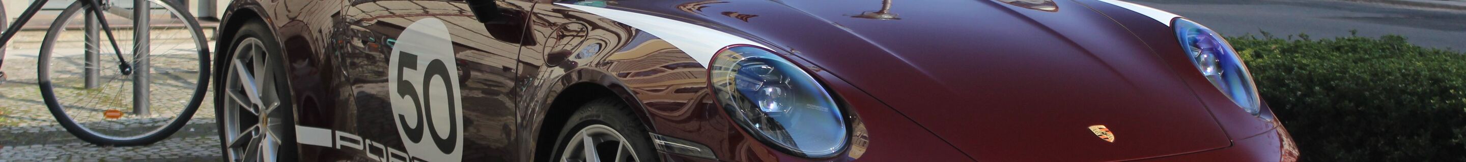 Porsche 992 Targa 4S Heritage Design Edition