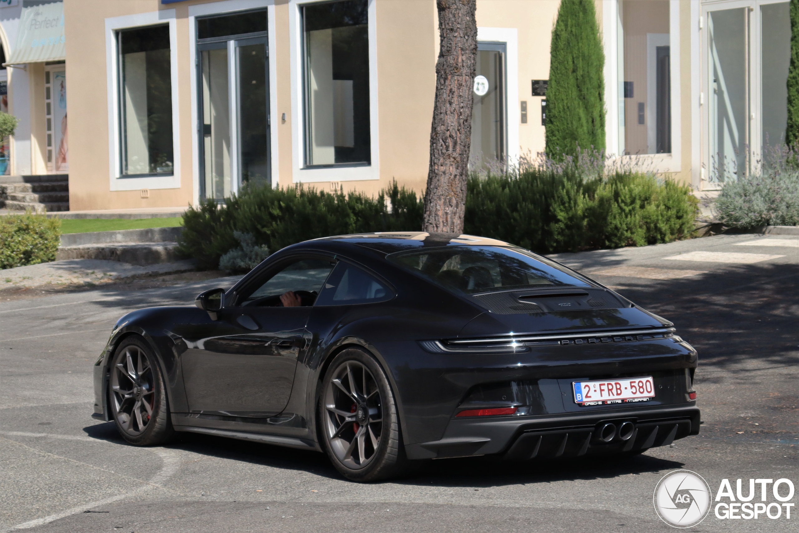 Porsche 992 GT3 Touring