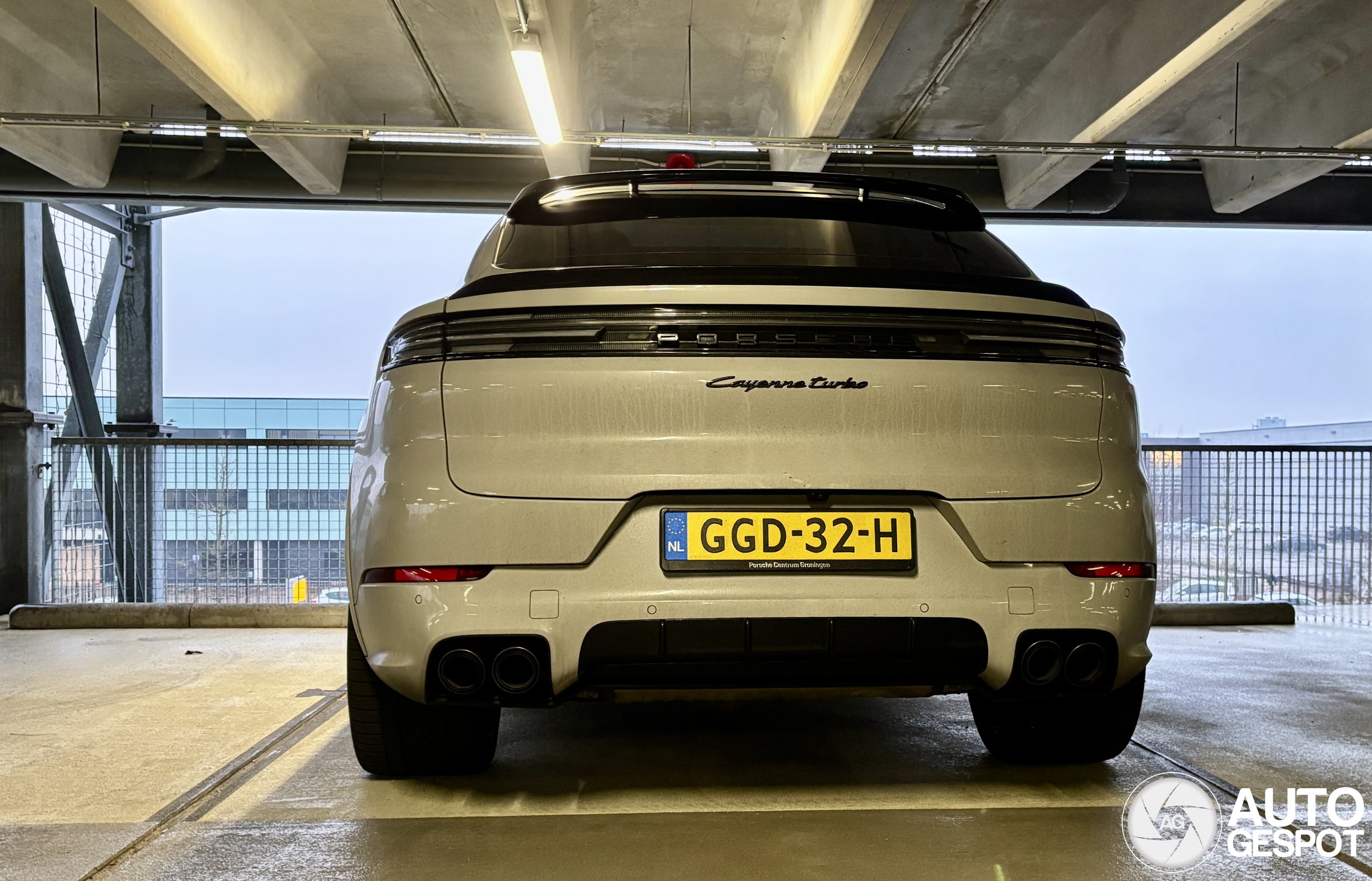 Porsche Cayenne Coupé Turbo E-Hybrid
