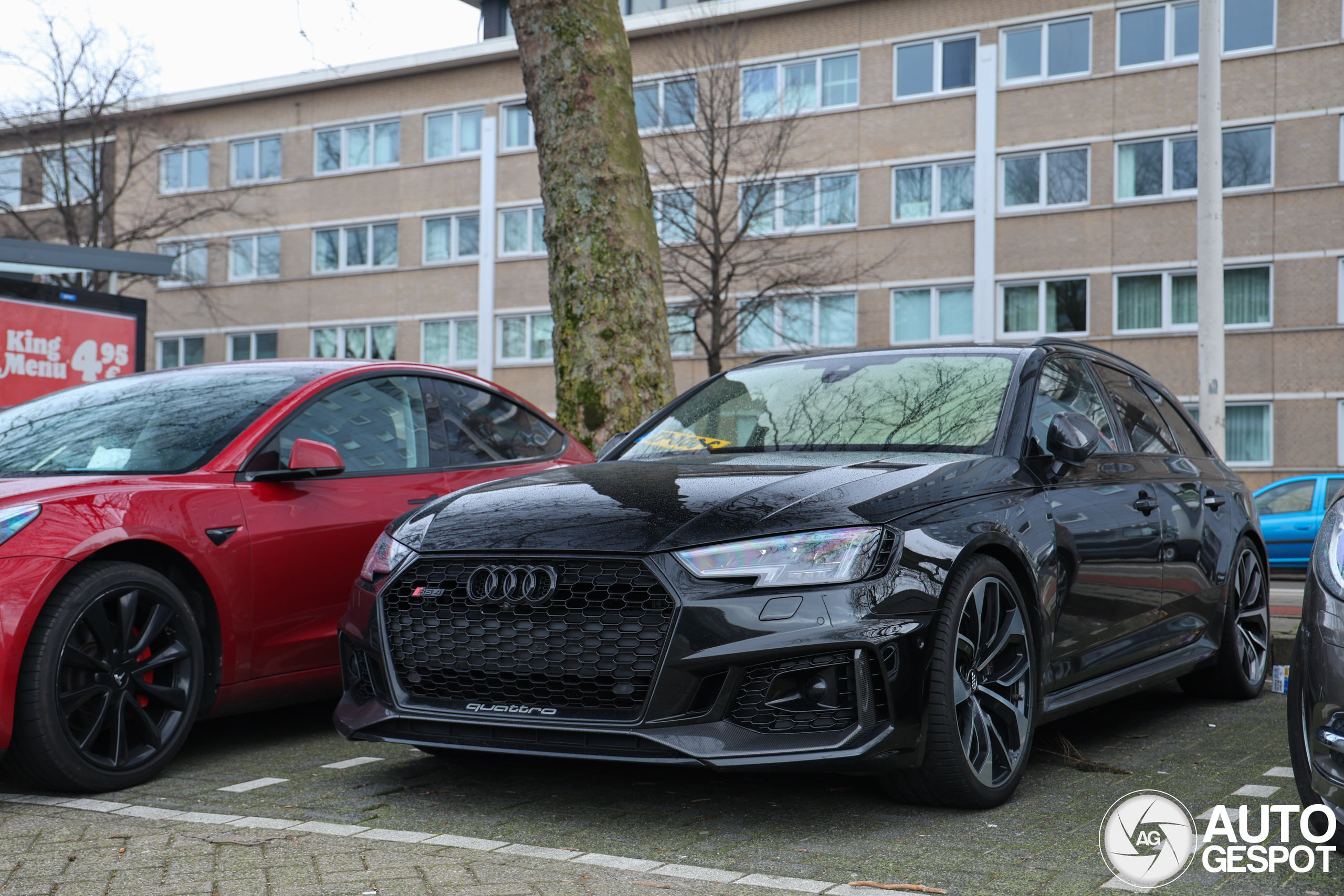 Audi RS4 Avant B9