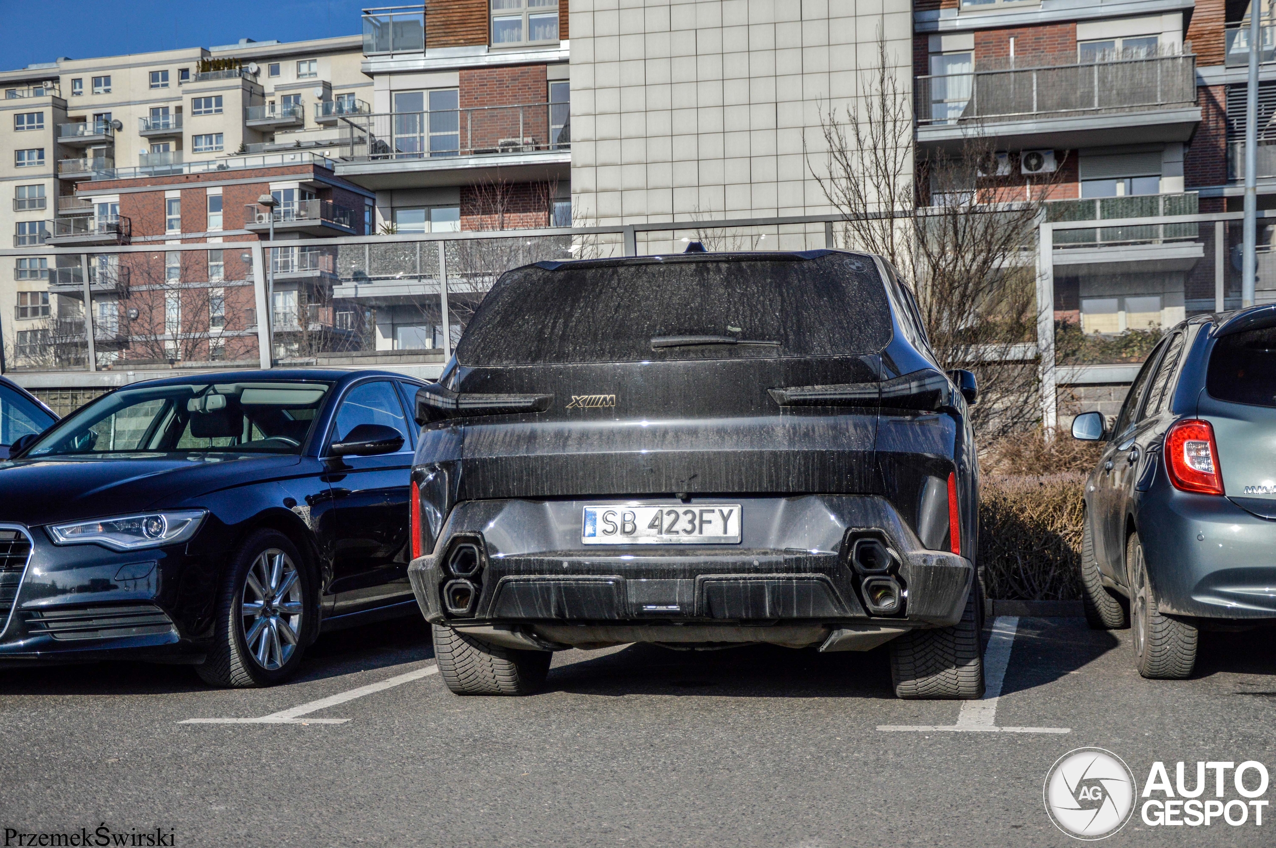 BMW XM G09
