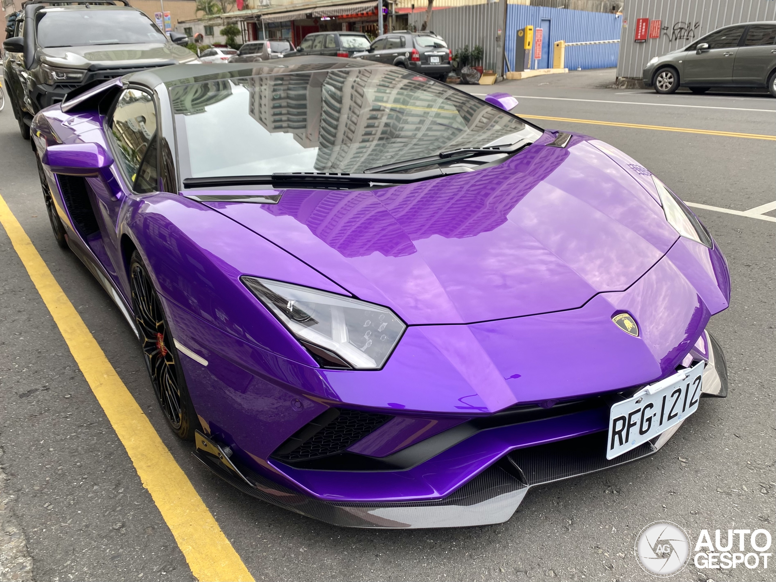 Lamborghini Aventador S LP740-4 Roadster