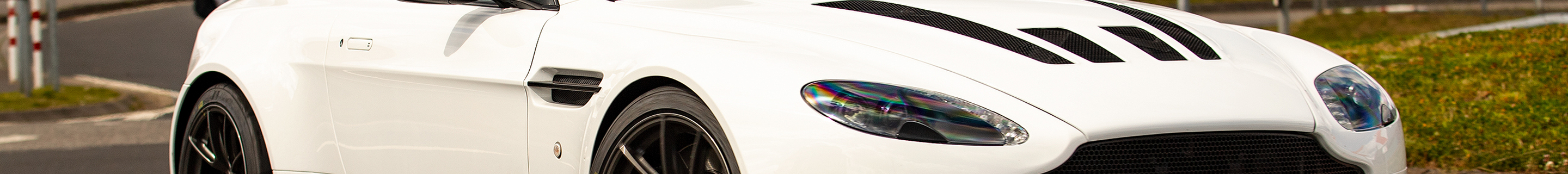 Aston Martin V8 Vantage N430