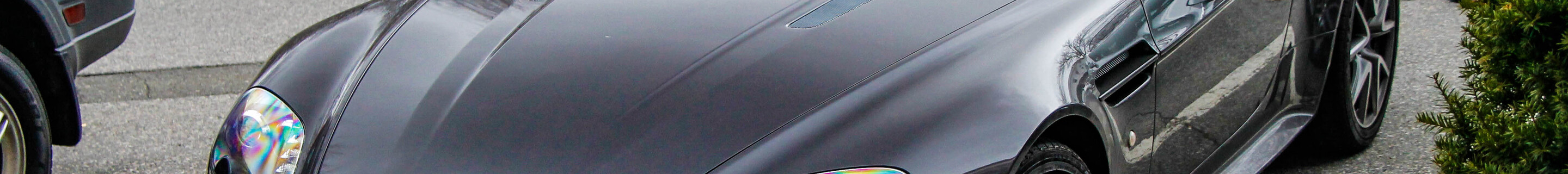 Aston Martin V8 Vantage S
