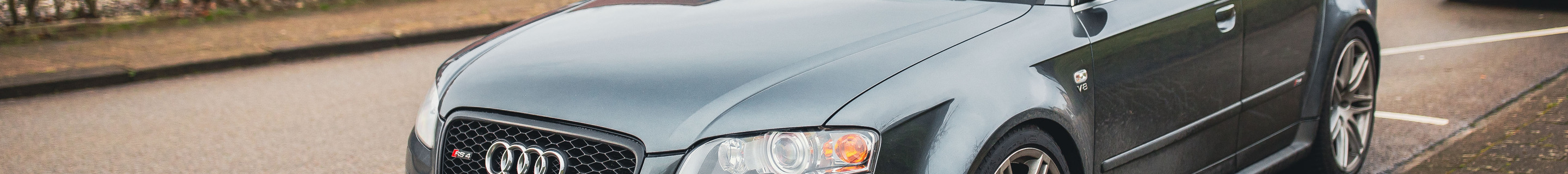 Audi RS4 Avant B7
