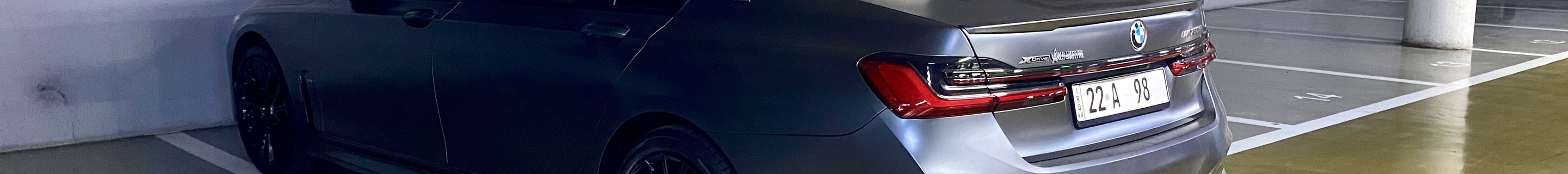 BMW M760Li xDrive 2019