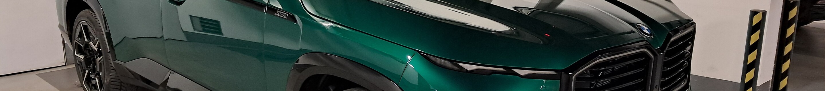 BMW XM G09