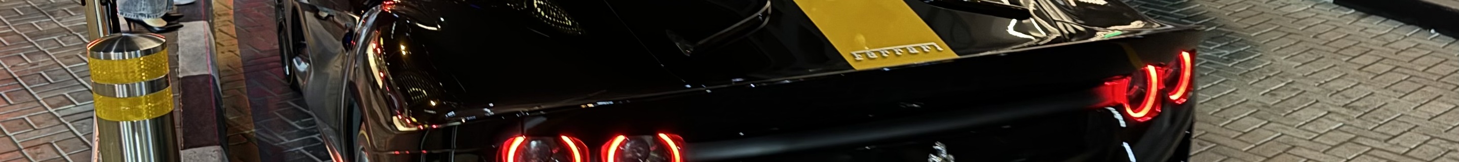 Ferrari 812 Competizione