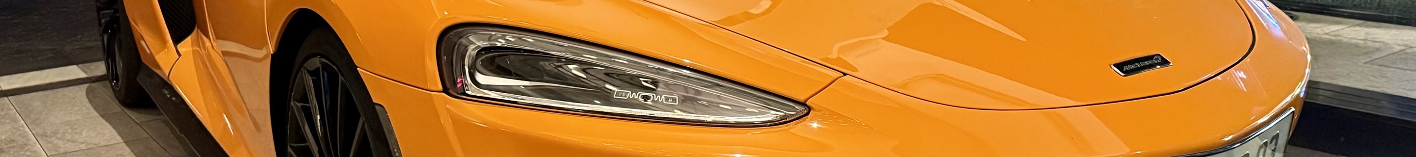 McLaren GT