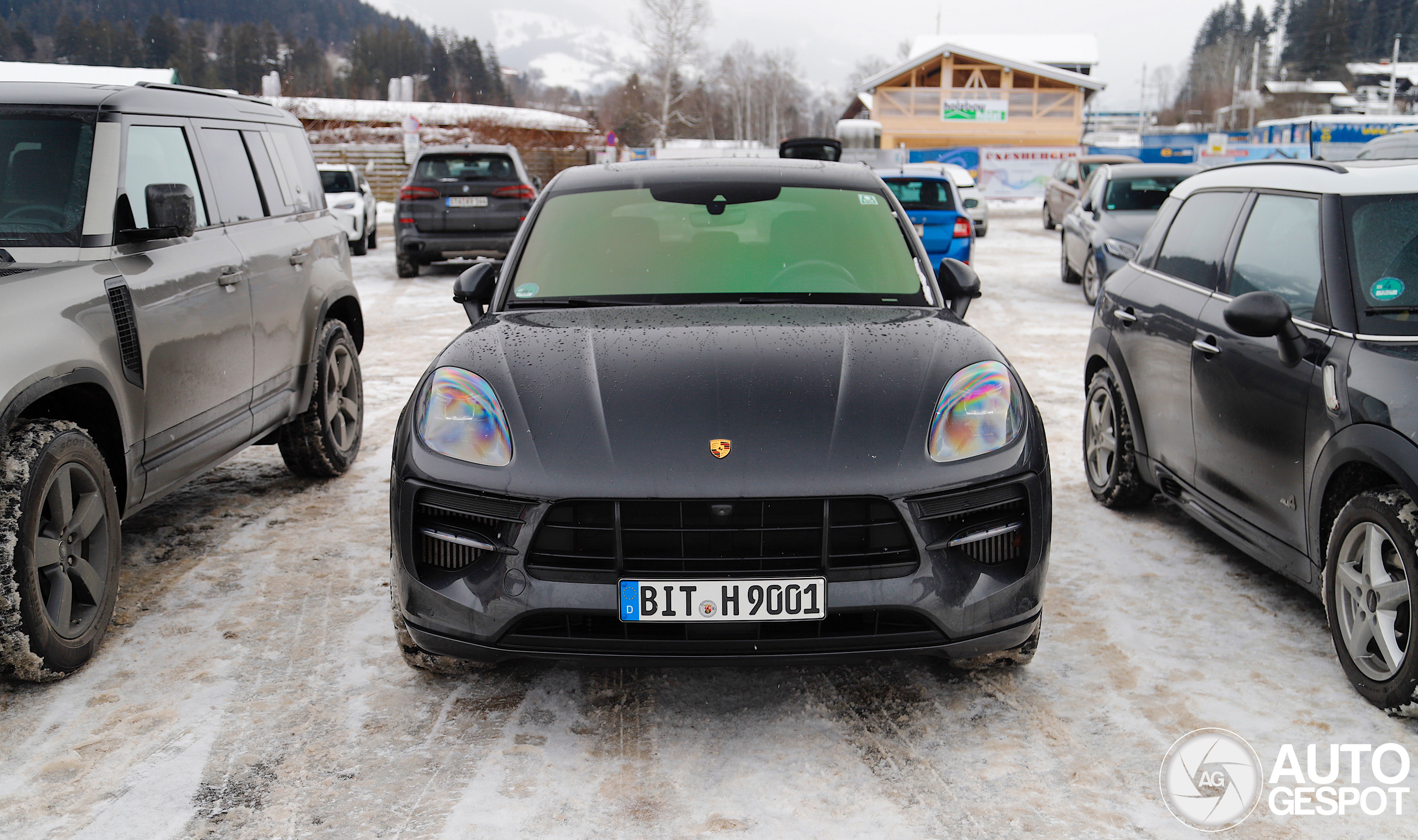 Porsche 95B Macan GTS MkII
