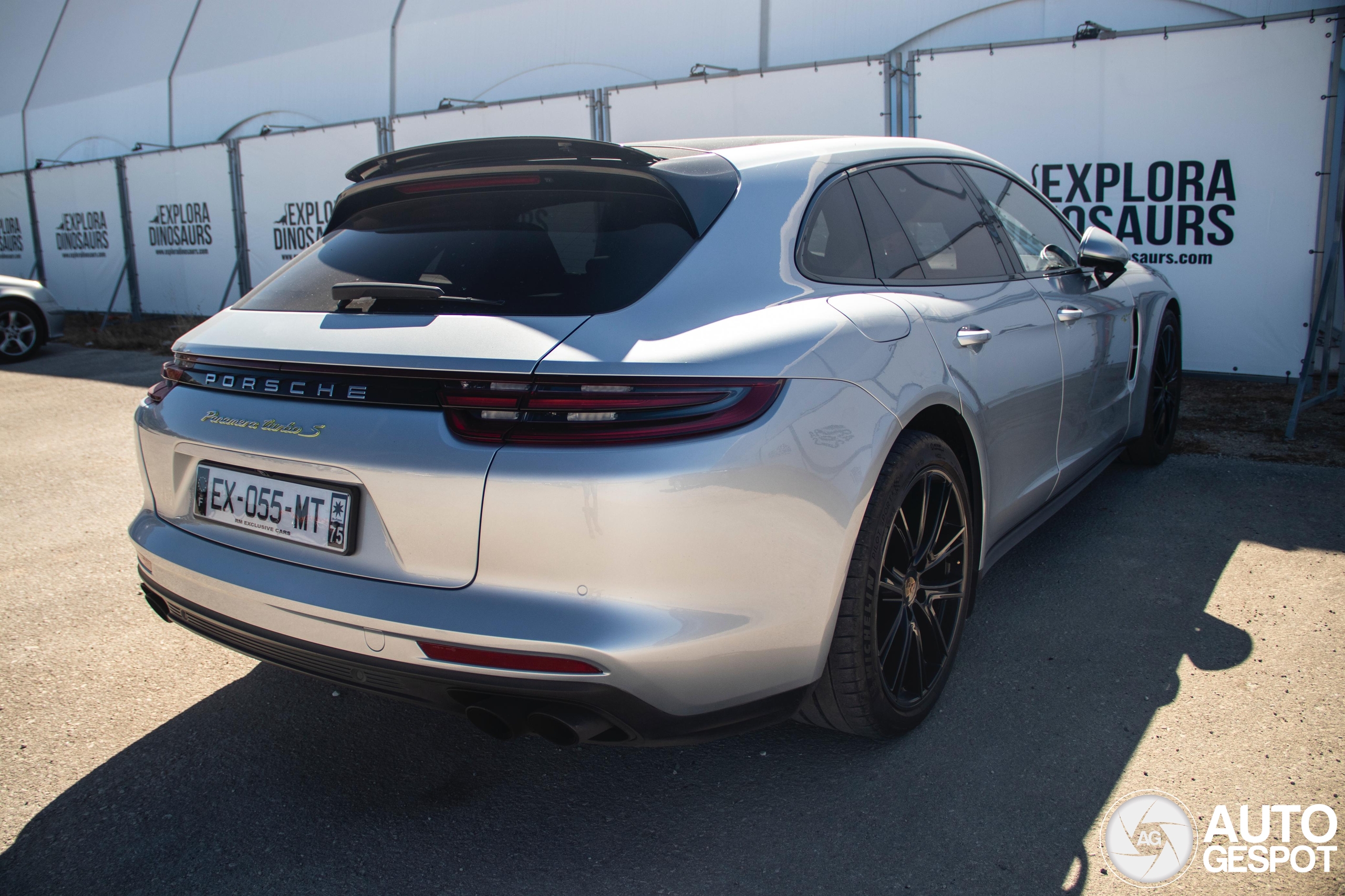 Porsche 971 Panamera Turbo S E-Hybrid Sport Turismo