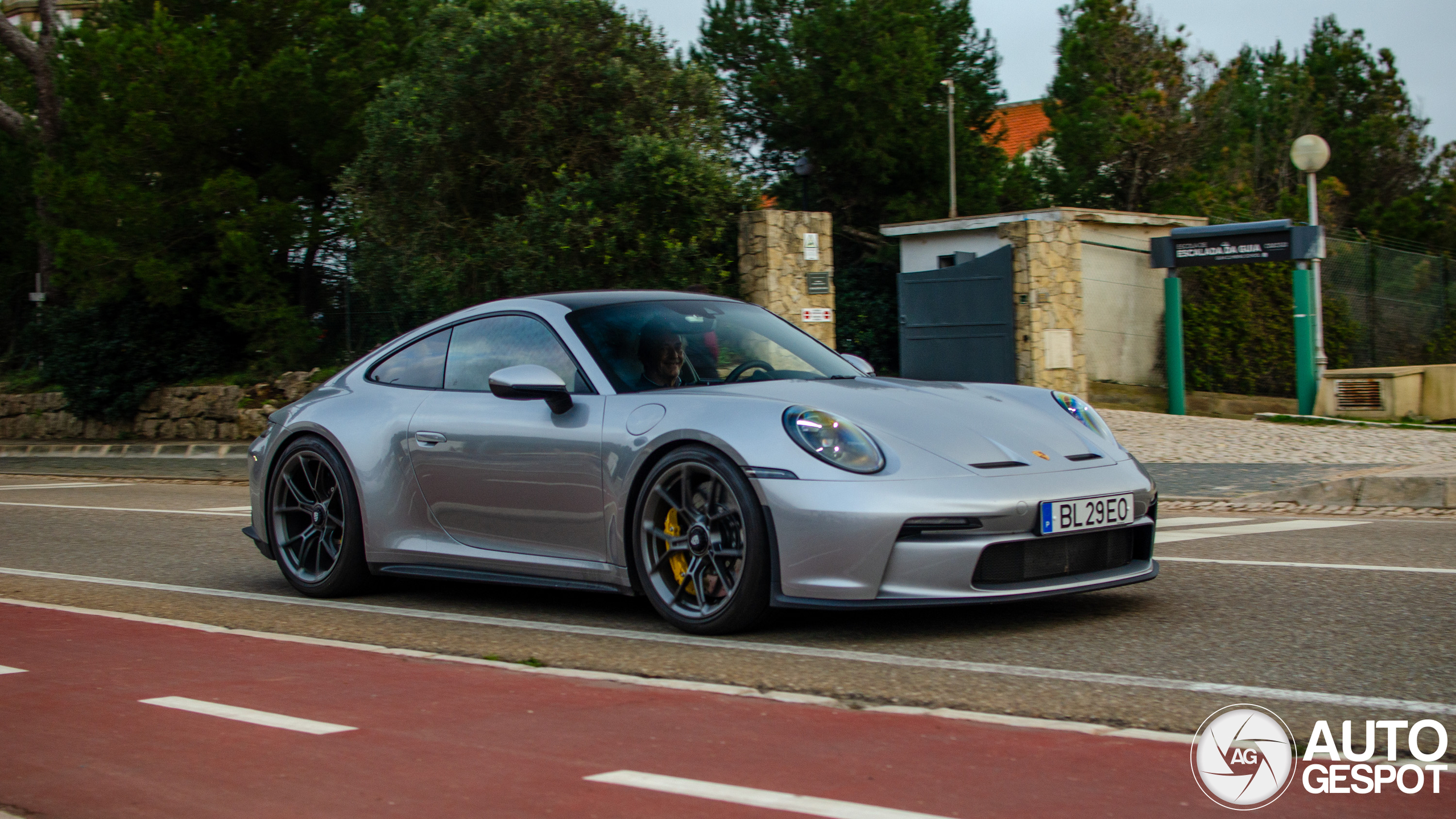 Porsche 992 GT3 Touring