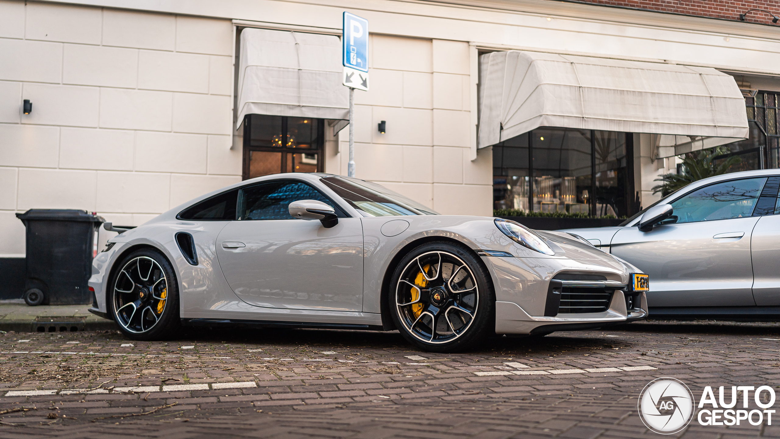 Porsche 992 Turbo S