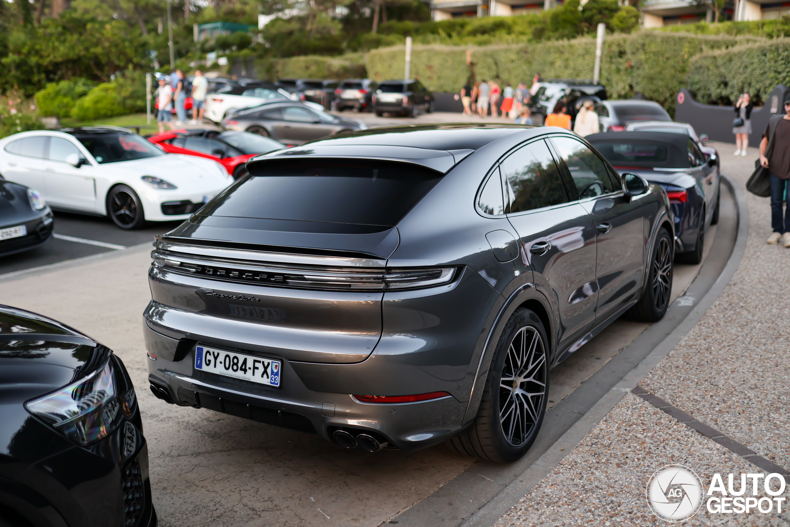 Porsche Cayenne Coupé Turbo E-Hybrid