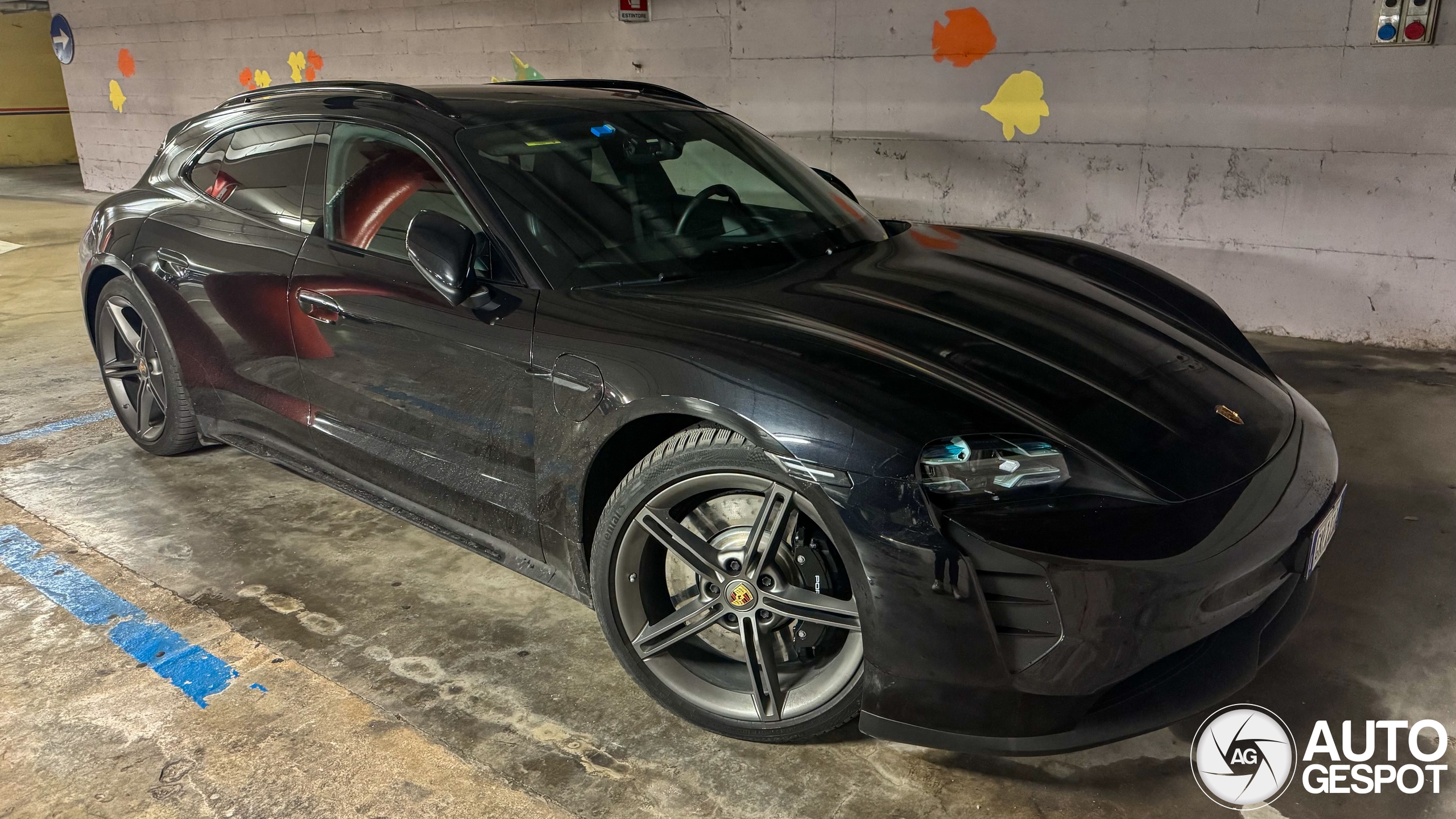 Porsche Taycan GTS Sport Turismo