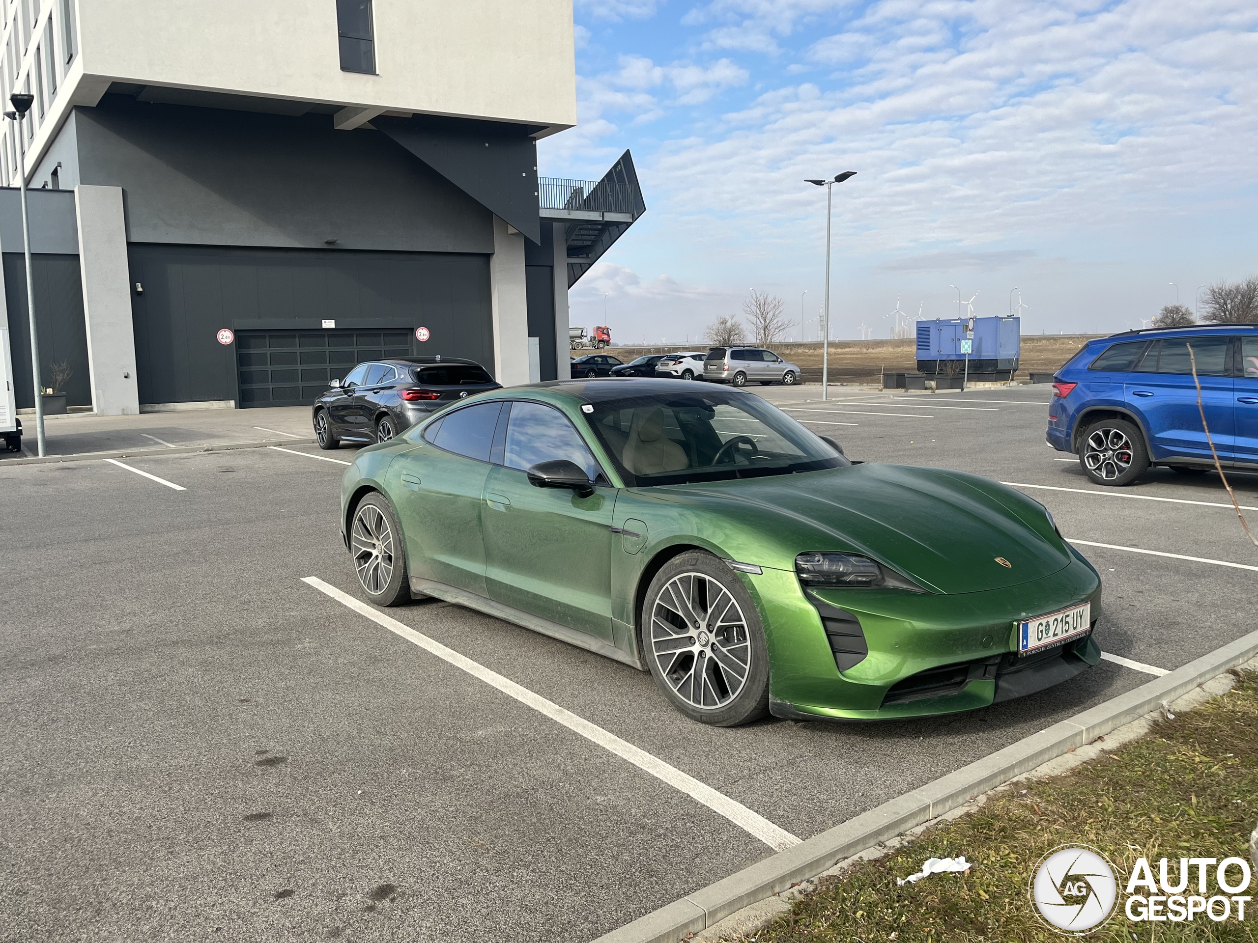 Porsche Taycan Turbo