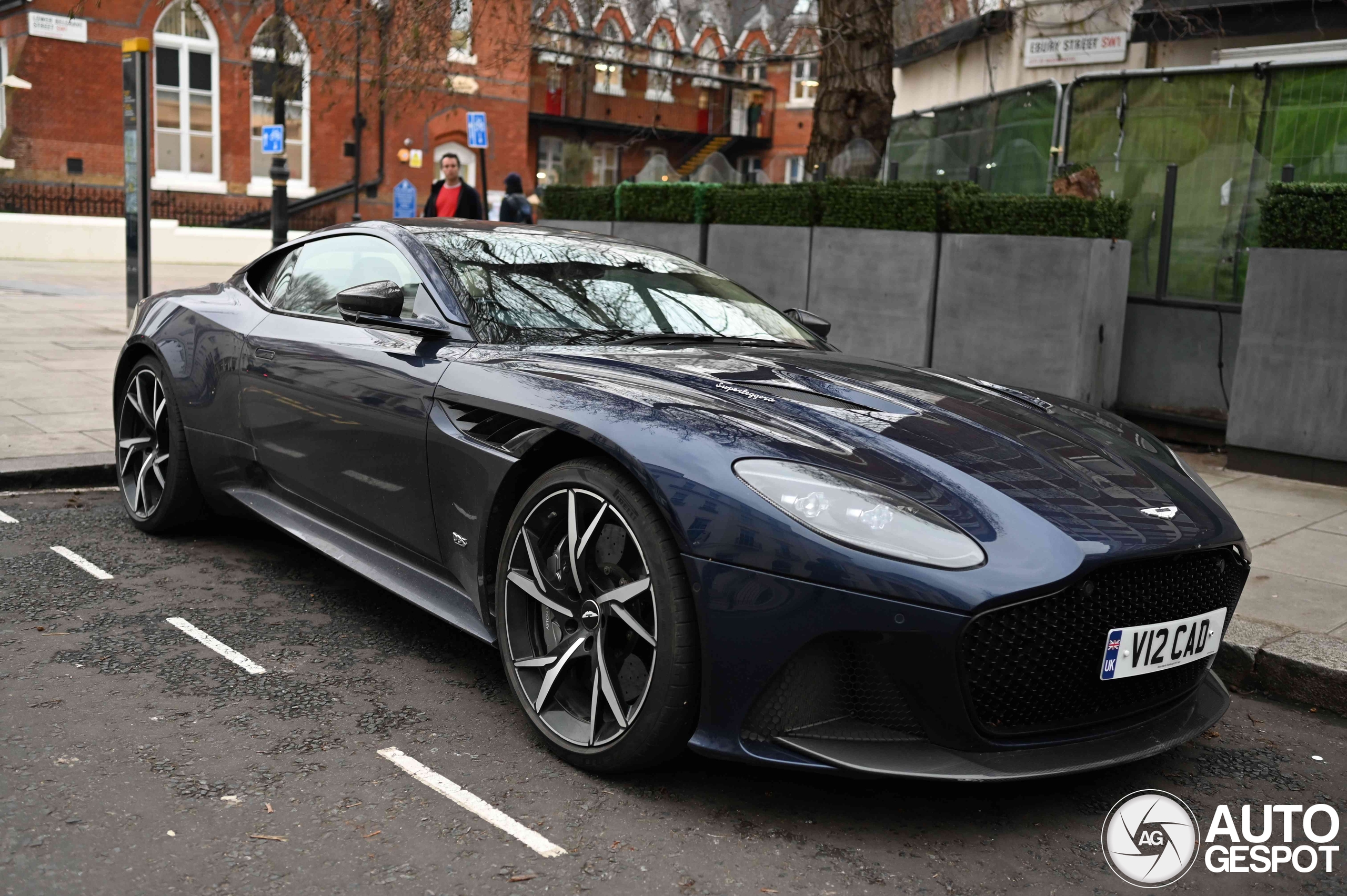 Aston Martin DBS Superleggera