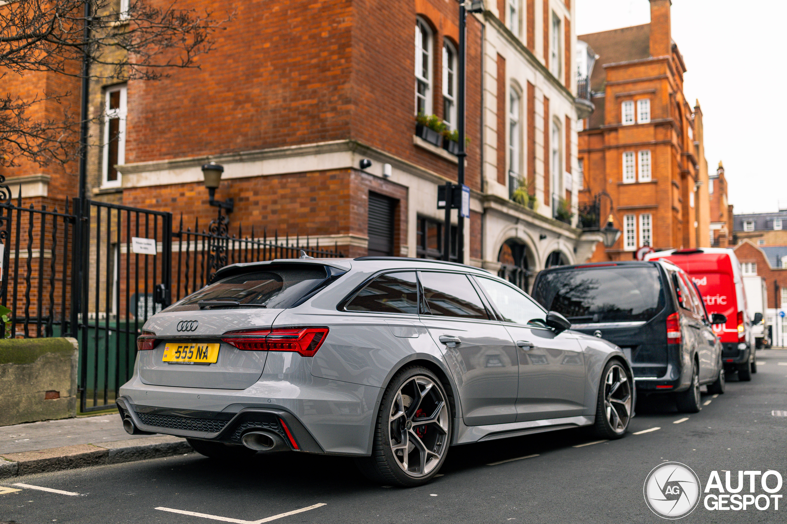 Audi RS6 Avant C8