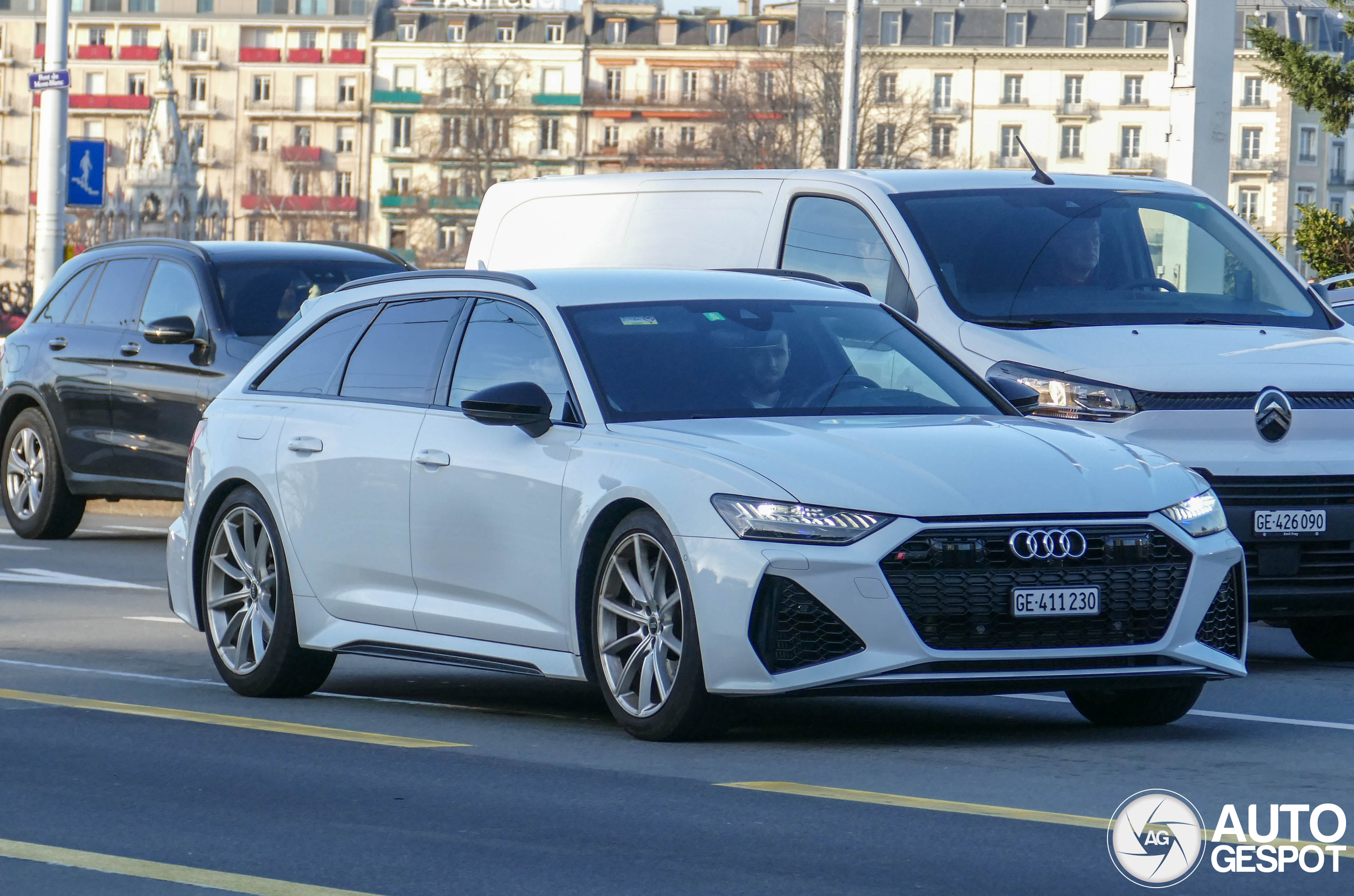Audi RS6 Avant C8