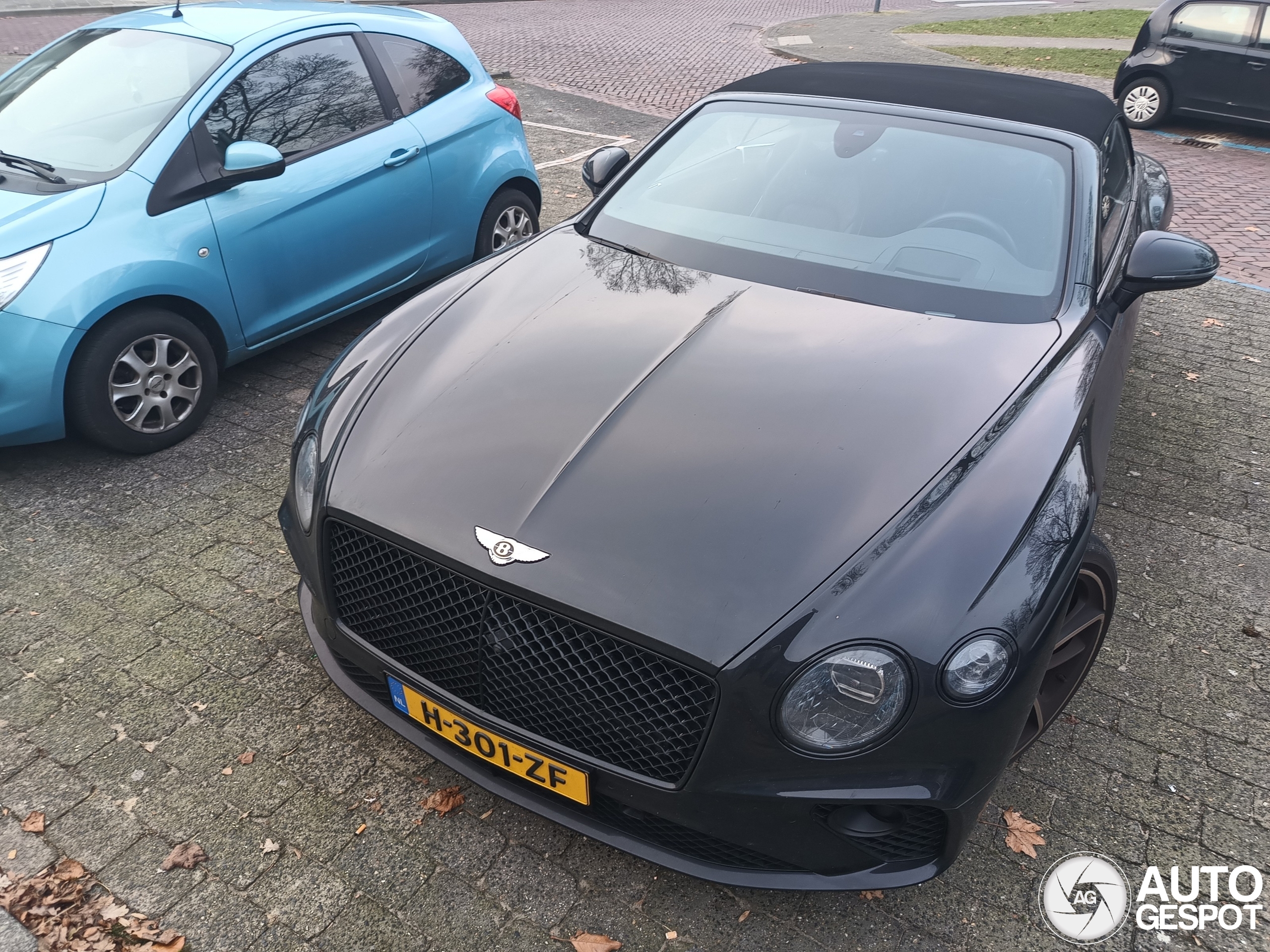 Bentley Continental GTC 2019