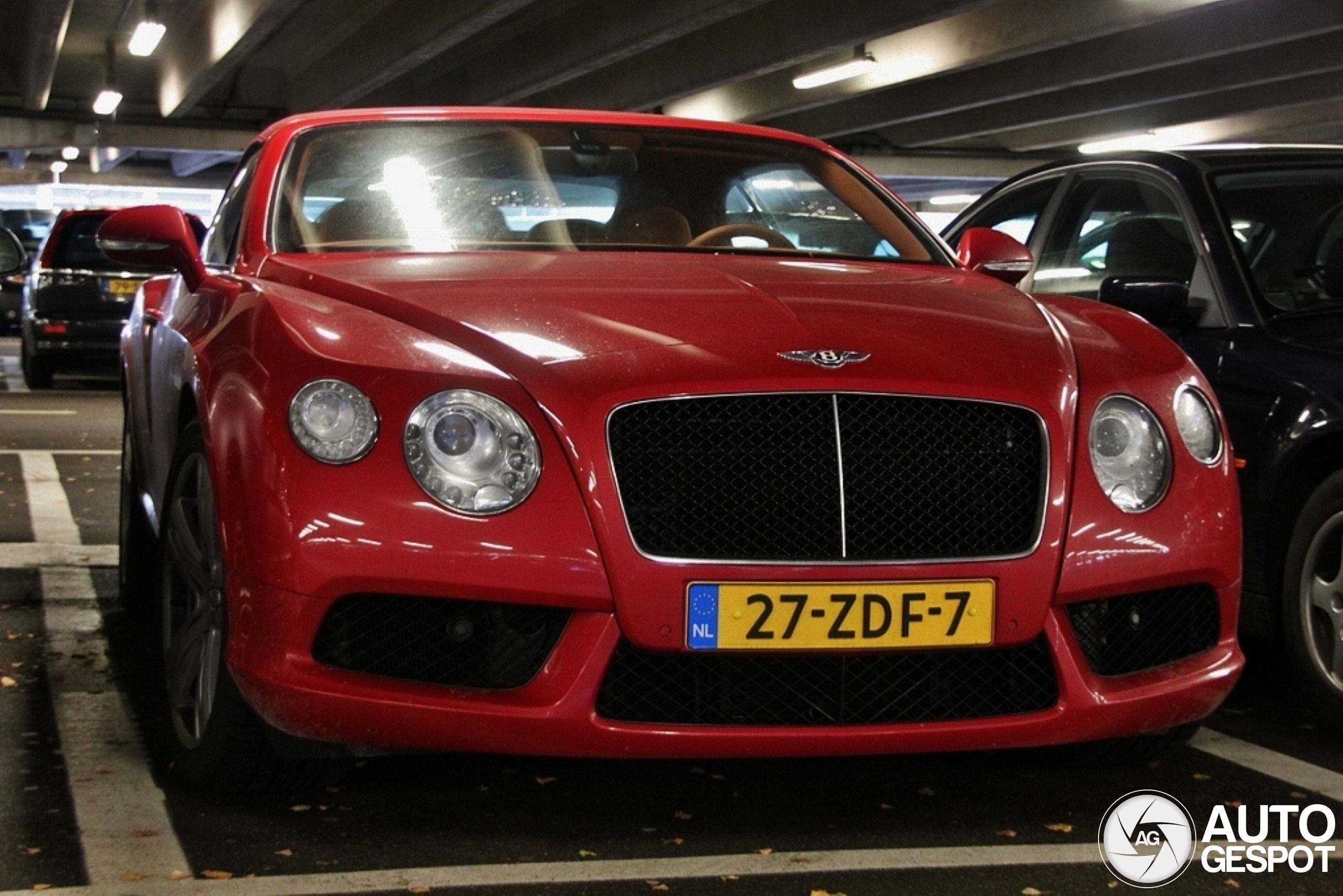Bentley Continental GTC V8