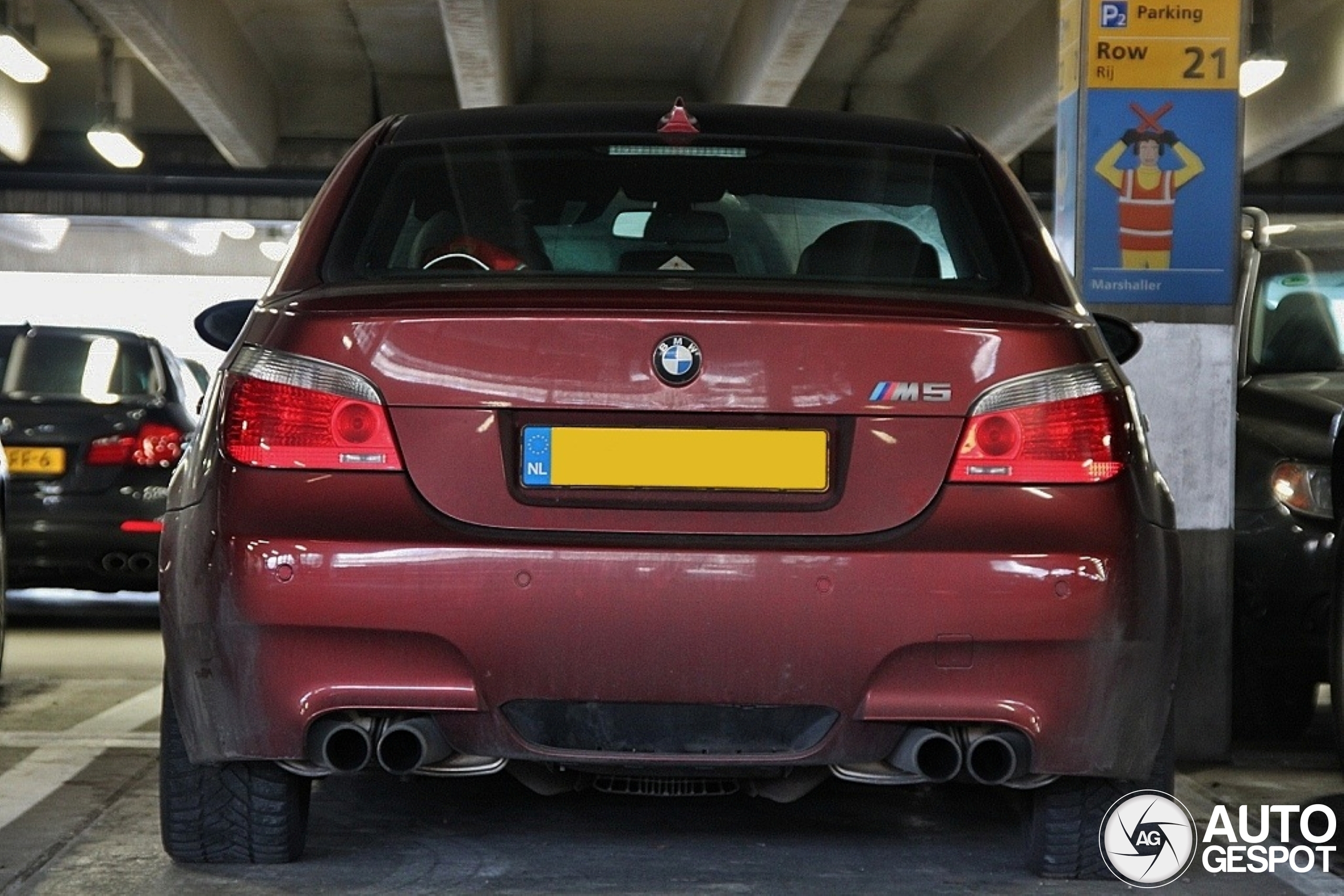 BMW M5 E60 2005
