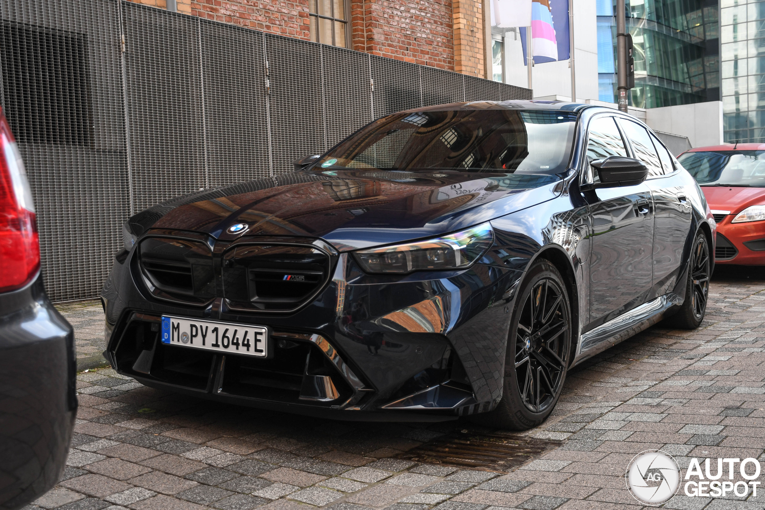 BMW M5 G90