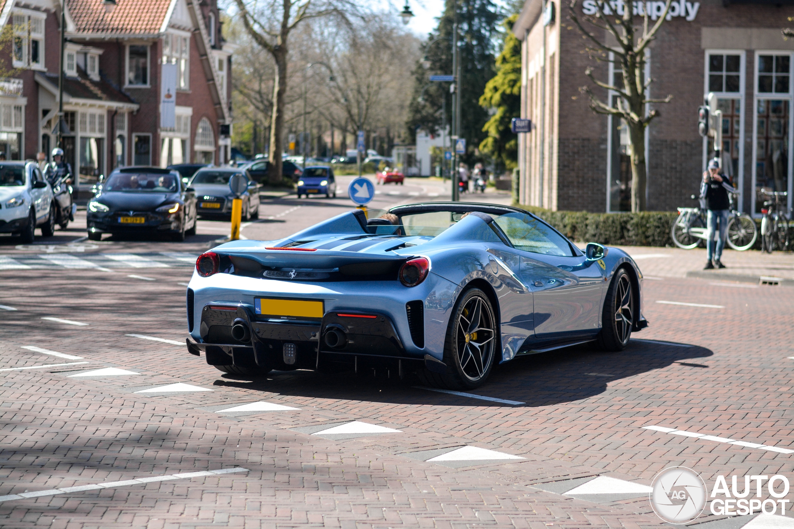 Ferrari 488 Pista Spider